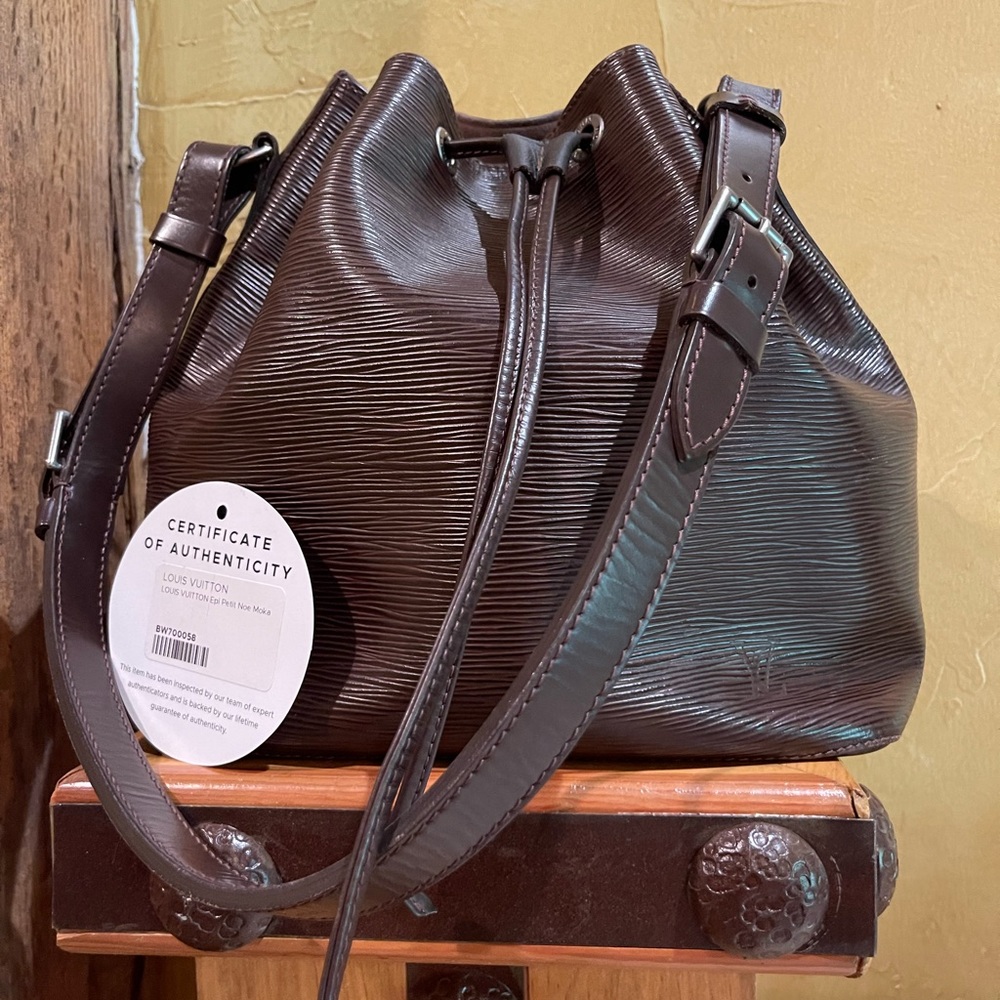 Louis Vuitton Noe. Petit Noe in Moka Rich Chocolate! Beautiful Pre Loved Bag!